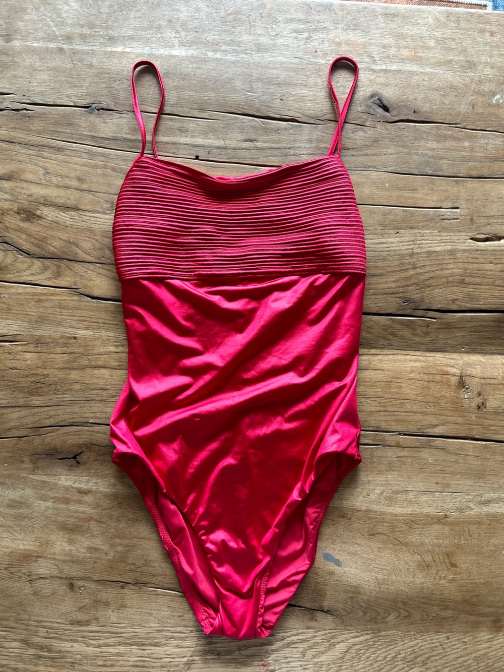La Perla stunning Ruby Red Ribbed-Bust One-Piece Swimsuit authentic M 6